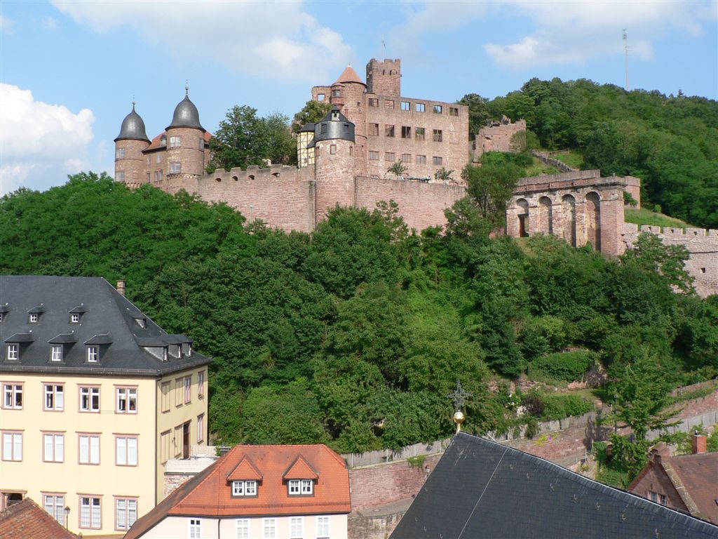 Burg Wertheim.jpg